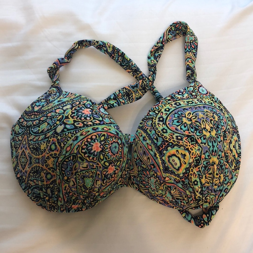 The Gorgeous VS bikini top